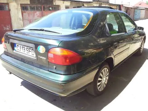 Ford Mondeo 1.6 16v - Imaginea 6