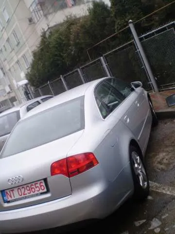 AUDI A4 2.0 TDI - Imaginea 3