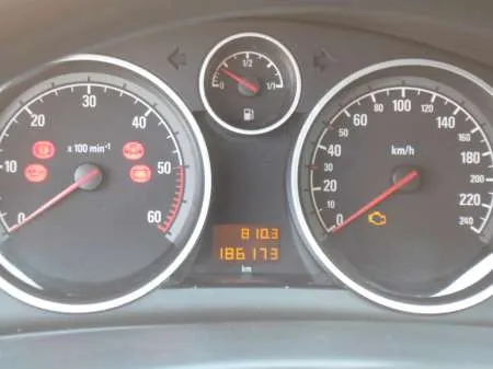 OPEL ASTRA H 1,7 CDTI - Imaginea 5