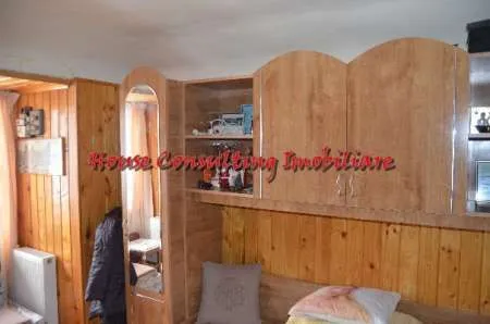 Predeal- De vanzare apartament 2 camere - Imaginea 1