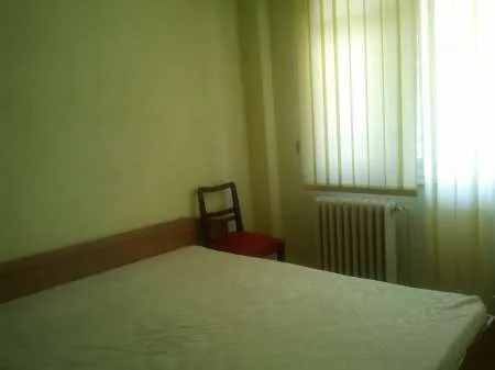 Inchiriez Apart 3 Camere, Decomandat, Ultracentral, Zona Piata- Mall - Imaginea 1