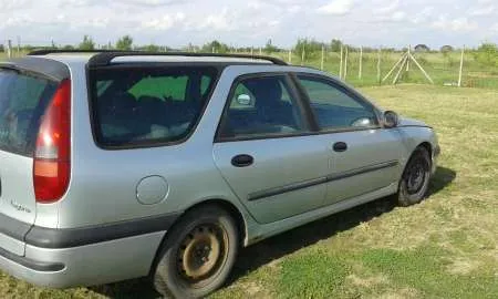 RENAULT LAGUNA 1. 9 PT DEZMEMBRARE - Imaginea 3
