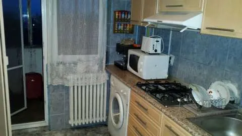 Vand Apartament 4 camere Dragasani - Imaginea 7