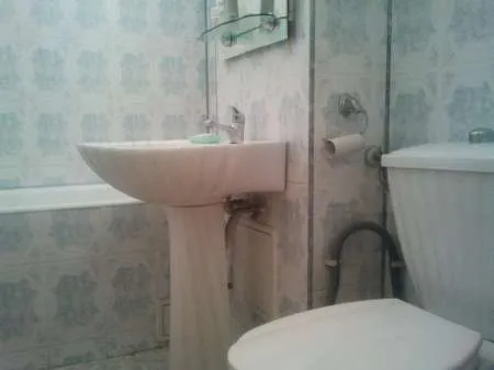 Inchiriez Apart 3 Camere, Decomandat, Ultracentral, Zona Piata- Mall - Imaginea 4