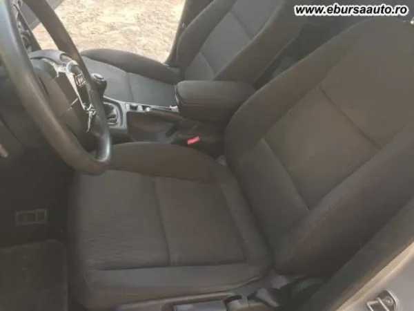 Vand  / Dezmembrez  / Schimb AUDI A4  Avariat - Imaginea 8