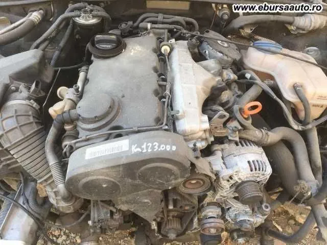 Vand  / Dezmembrez  / Schimb AUDI A4  Avariat - Imaginea 10