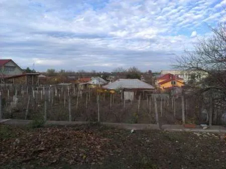 Vanzare teren+casa 900mp Harsova - Imaginea 1