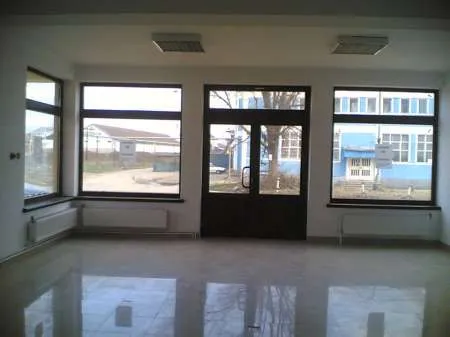 Spatiu Comercial Beius - Imaginea 1