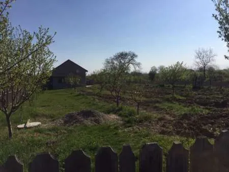 casa cu 3 camere de vanzare langa Ramnicu Sarat - Imaginea 1