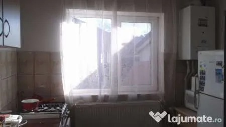 Proprietar, vand casa caramida, recent renovata - Imaginea 4
