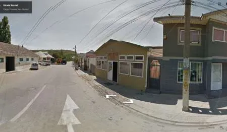 Vand spatiu comercial in Targu Frumos, langa DE583 - Imaginea 2