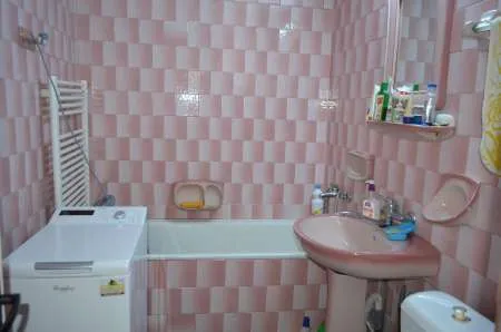 P. F. inchiriez apartament 2 camere - Imaginea 1