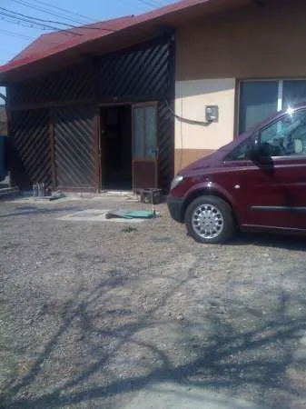 Vand spatiu prestari servicii  + teren posibil pana la 550 metri, zona centrala IPSILANTI - Imaginea 4