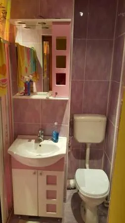 Vand apartament cu 2 camere in Fetesti - Imaginea 3