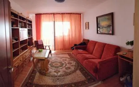 Apartament cu 3 camere de vanzare in Targu Frumos pe strada Bogdan- Voda. - Imaginea 8