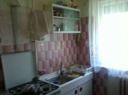 Vand apartament 3 camere - Imaginea 2