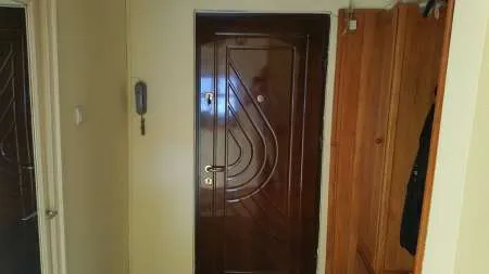 Vand apartament modificat, in zona linistita. - Imaginea 5