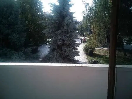 VAND APARTAMENT 3 CAMERE ETAJ 1, ZONA CEC - Imaginea 1