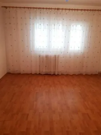 apartament 2 camere 2 boxe - Imaginea 3