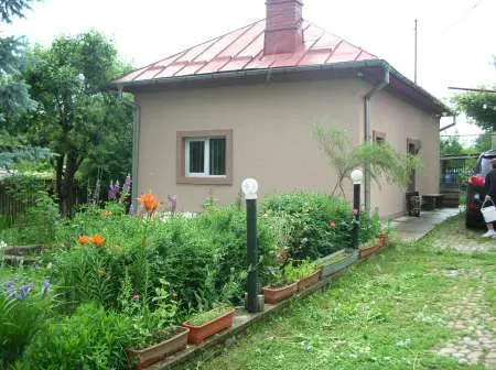 Vand casa com. Bezdead, intre Pucioasa si Breaza - Imaginea 2