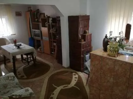 Vand casa com. Bezdead, intre Pucioasa si Breaza - Imaginea 7