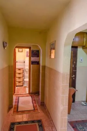 Medgidia, 4 camere, decomandat, zona Nord - Imaginea 8