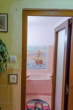 Medgidia, 4 camere, decomandat, zona Nord - Imaginea 10