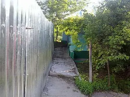 Vand casa batraneasca locuibila in comuna Nicoresti, sat Sarbi. - Imaginea 3