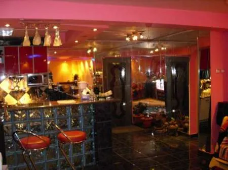 Apartament 3 camere lux - Imaginea 2