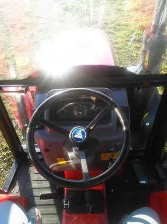 Tractor FOTON 60CP, 4x4, cu cabina - Imaginea 5