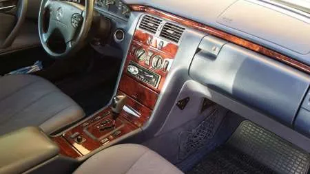 Mercedes E class - Imaginea 3