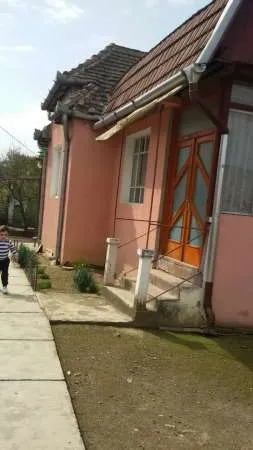 Casa in Cornesti - Imaginea 4