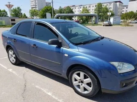 Vand FORD FOCUS 1, 6 in stare impecabila - Imaginea 2
