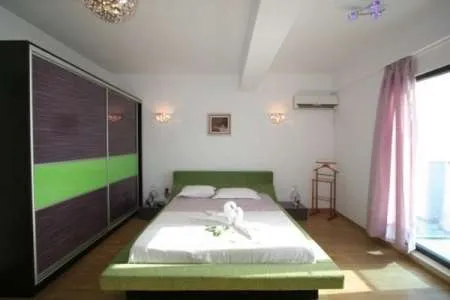 Apartament de lux de inchiriat Mamaia - Imaginea 1