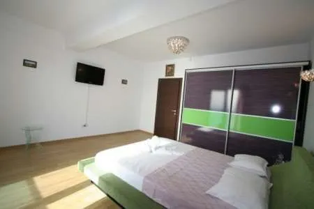 Apartament de lux de inchiriat Mamaia - Imaginea 9