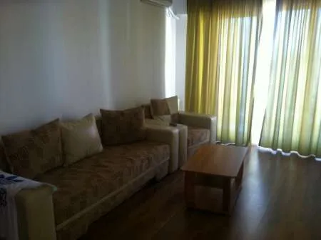 Cazare studenti apartament 3 camere - Imaginea 1