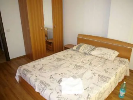 Cazare studenti apartament 3 camere - Imaginea 3
