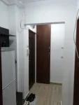 Inchiriez garsoniera decomandata 9 mai  Ploiesti - Miniatura 11