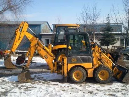 Inchiriez bobcat, miniexcavator, mini incarcator frontal, buldoexcavator jcb1cx Bucuresti si ilfov, Chitila, Mogosoaia, Otopeni, - Imaginea 4