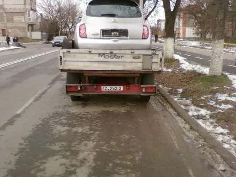 vand renault master lada 3,7 m - Imaginea 2