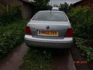 Vand VW BORA 2002, 1. 6- 16VALVE