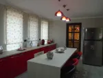 VAND VILA DE LUX IN SLATINA - Miniatura 1
