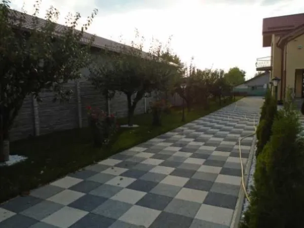 VAND VILA DE LUX IN SLATINA - Imaginea 5