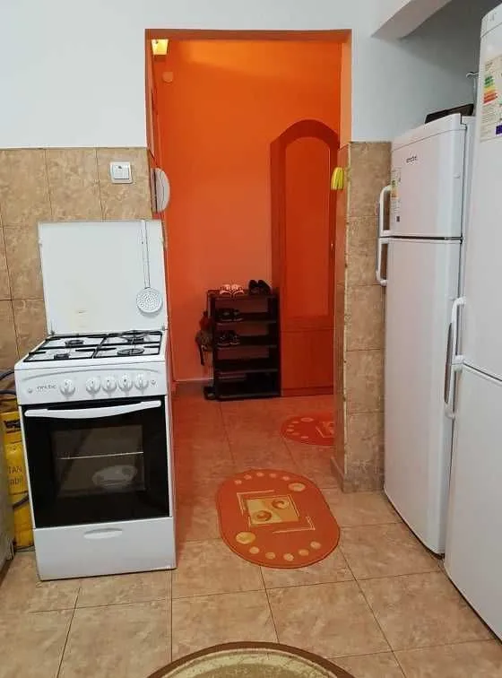 Vand apartament cu 4 camere - Imaginea 3