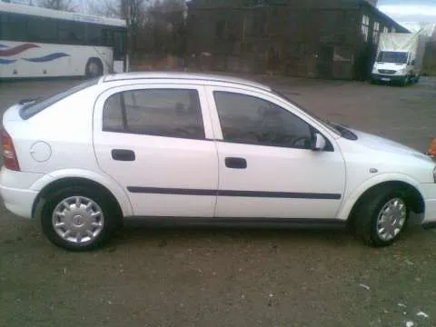 Dezmembrez piese Opel la preturi corecte - Imaginea 3