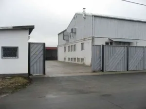 Vand sau inchiriez hala industriala Chitila