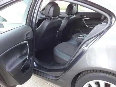 Opel Insignia Innovation 16V CDTi - Imaginea 5