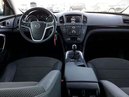 Opel Insignia Innovation 16V CDTi - Imaginea 7