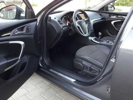 Opel Insignia Innovation 16V CDTi - Imaginea 8