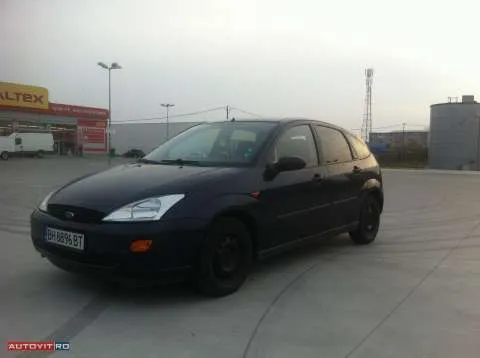 Ford Focus 1999 impecabil - Imaginea 2